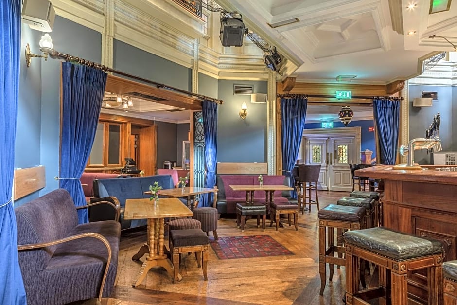 Prince of Wales Hotel