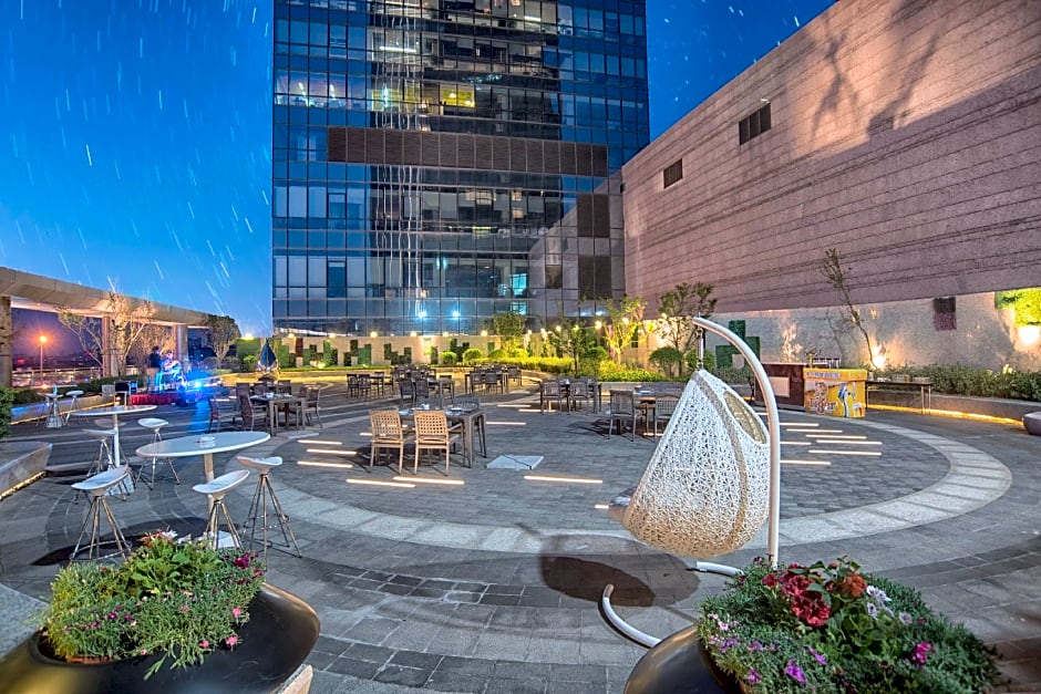 Hilton Jinan South Hotel & Residence