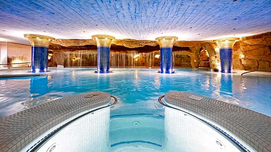 BULL Eugenia Victoria & SPA