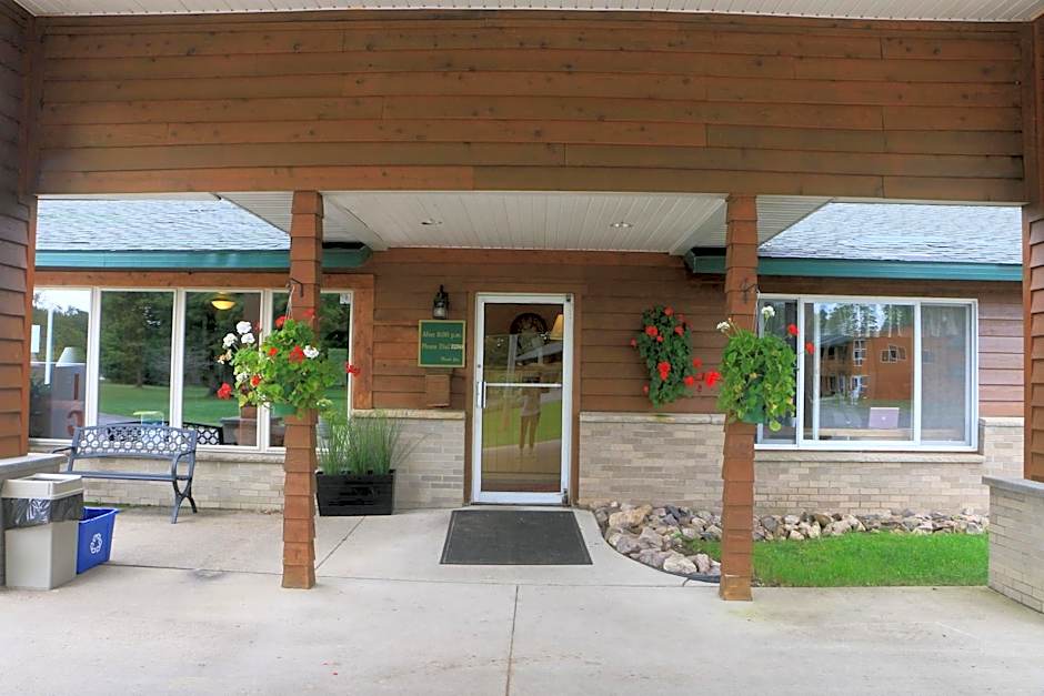 Quality Inn & Suites Munising