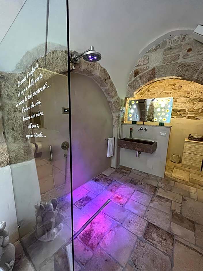 Antico Mondo Rooms & Suites