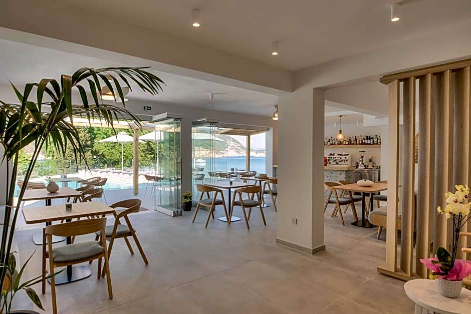 Alboro seaside suites