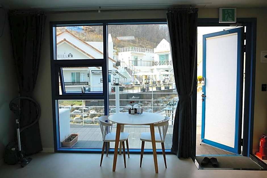 Damyang Thirasia Pension