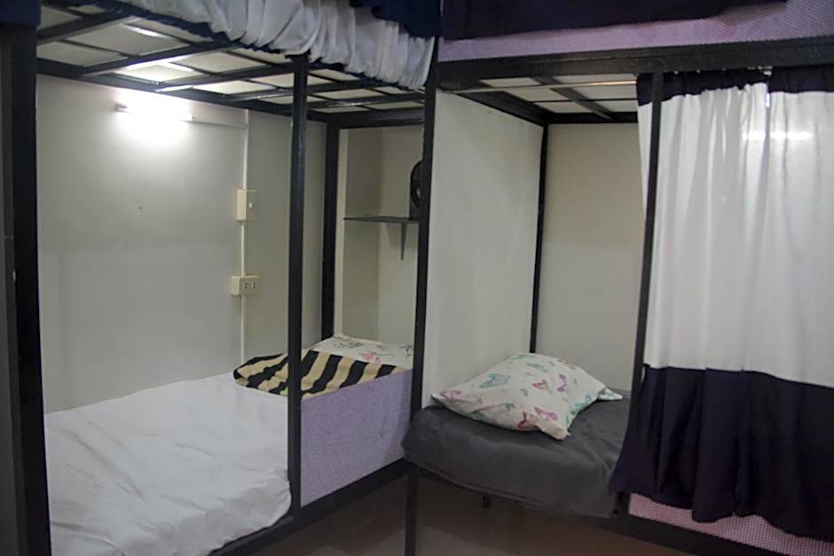 Sleepadz - Capsule Beds Dormitel in Magsaysay Ave Naga