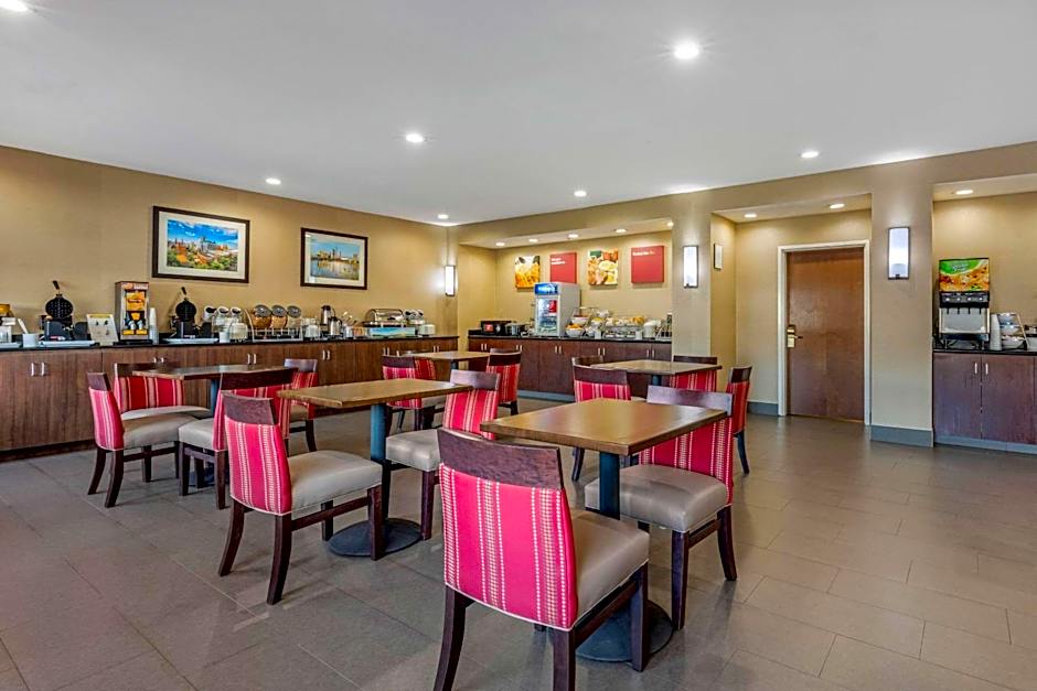 Comfort Suites Pelham Hoover I-65