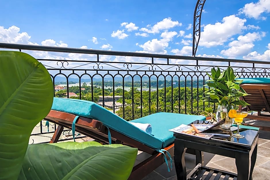The Sunriver Boutique Hotel Hue