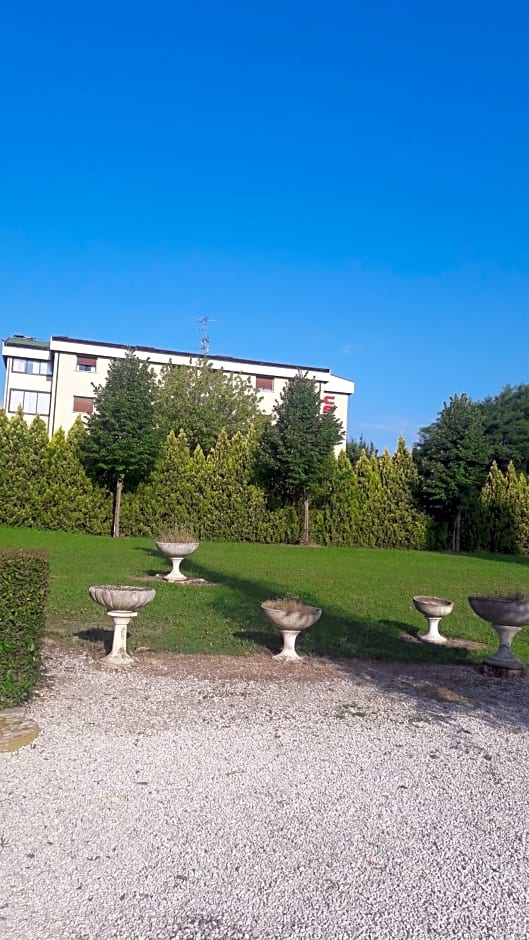 Hotel Parigi
