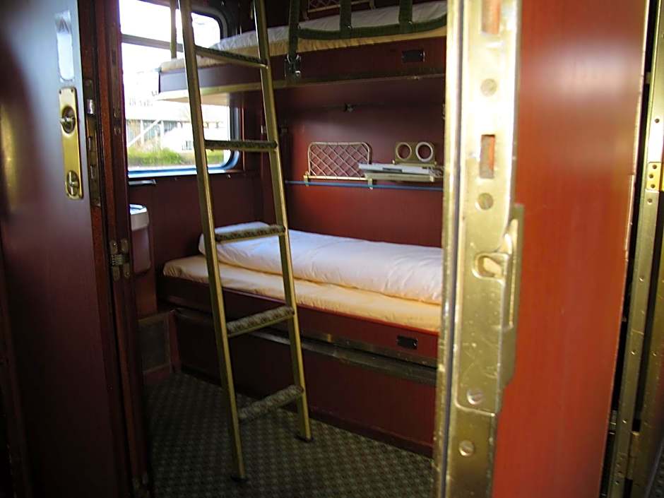 Train Lodge Amsterdam