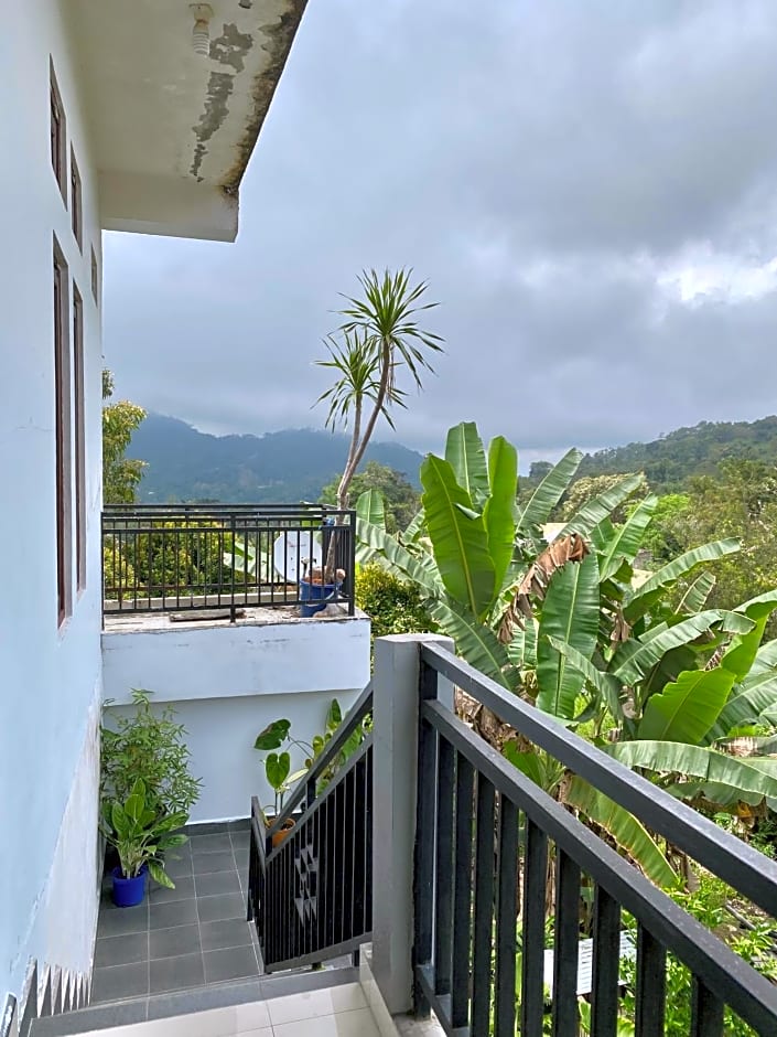 Santiago Bed and Breakfast at Desa Wisata Moni