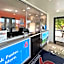 Studio 6 Suites - Riverside, CA South