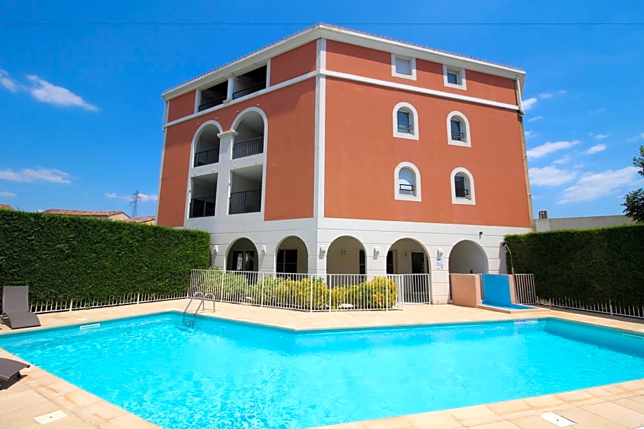 Appart'Hotel Garden & City Rousset