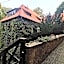 Hotel Przy Oślej Bramie - Zamek Książ