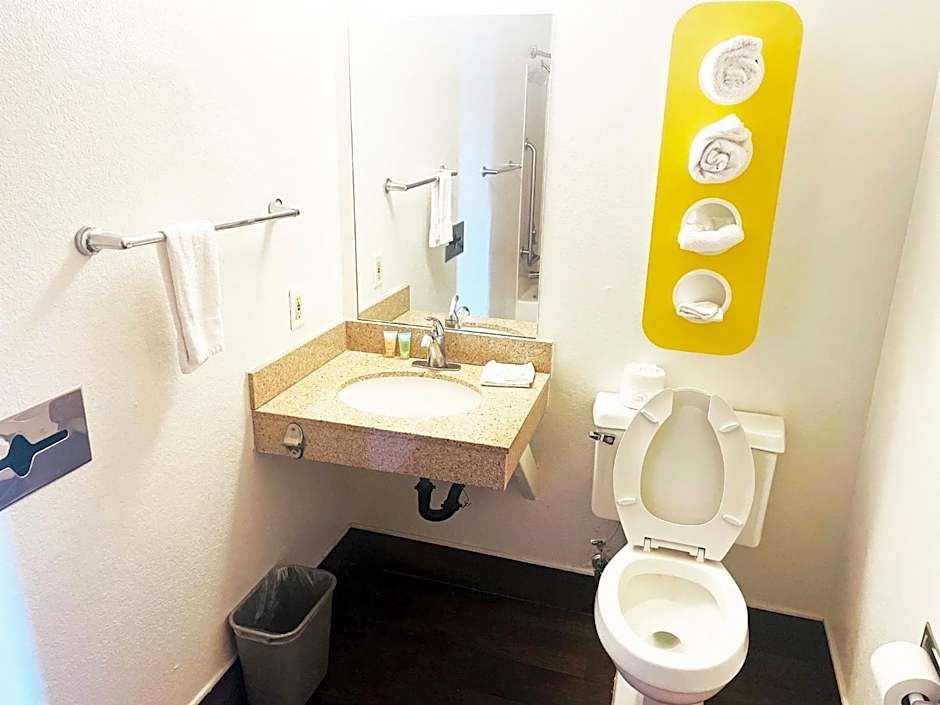 Willow Lodge Willoughby Cleveland