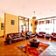 New Safari Hotel