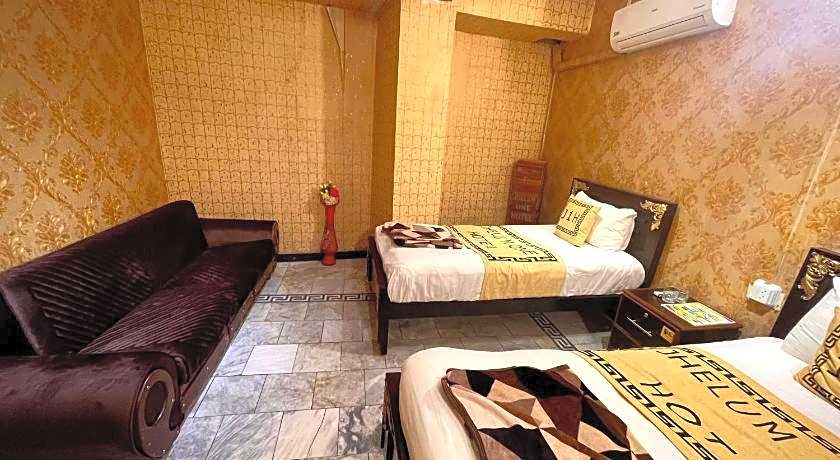 Jhelum One Hotel, Shandar Chowk Jhelum