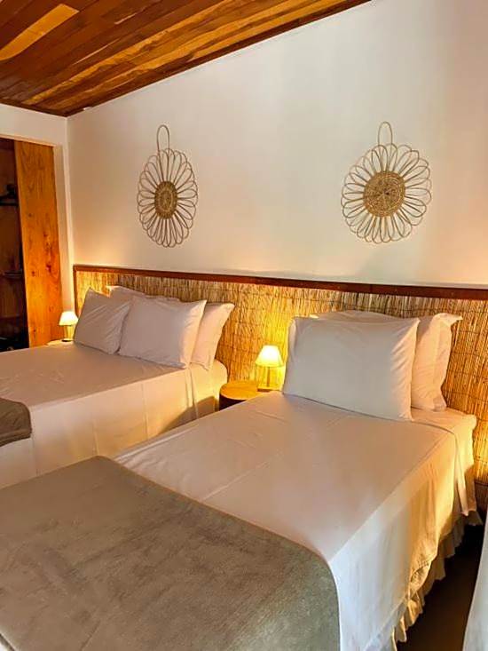 Parador 7 Bangalô, Praia do Parracho, 1,0 km da Rua Mucugê