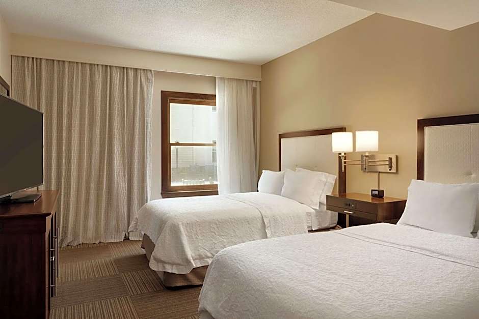 Hampton Inn By Hilton And Suites Springdale
