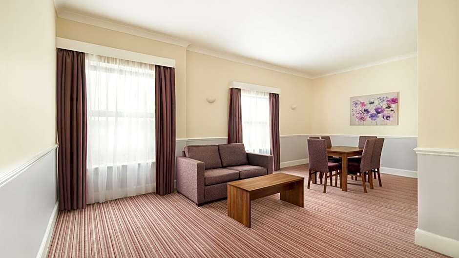 Holiday Inn Rotherham-Sheffield M1Jct.33 By IHG