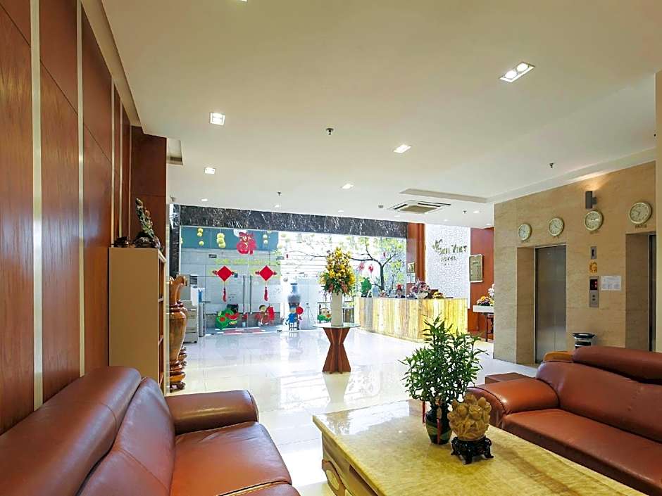 Viet Lotus Saigon Hotel