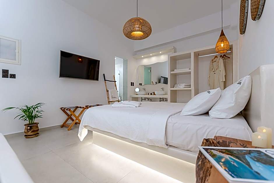 Adama's Suites Naxos