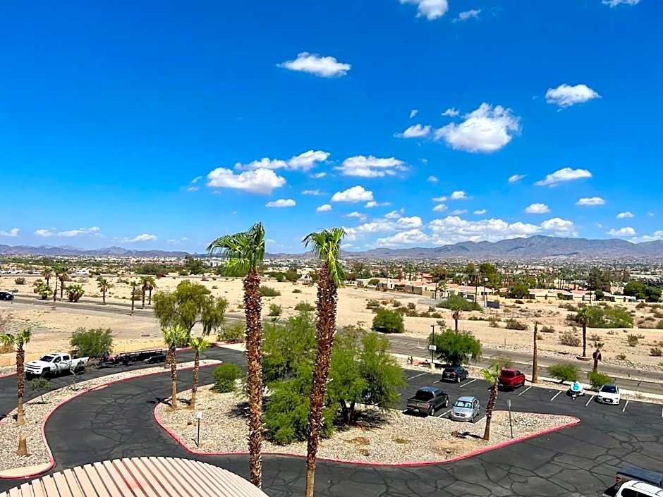 Studio 6 Suites Lake Havasu City AZ