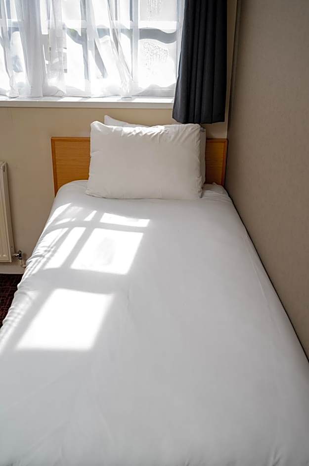 Old Grey Mare Inn by Greene King Inns