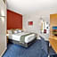 YEHS Hotel Melbourne CBD