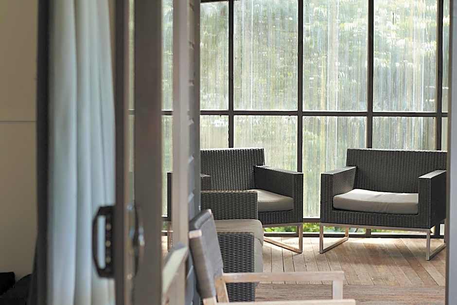 Hugo & Carters Backpackers & Motel