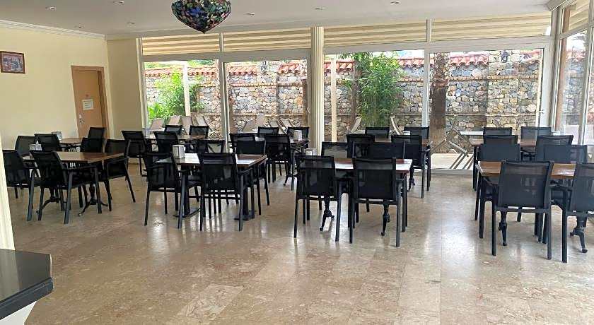 Beldibi Beach Hotel