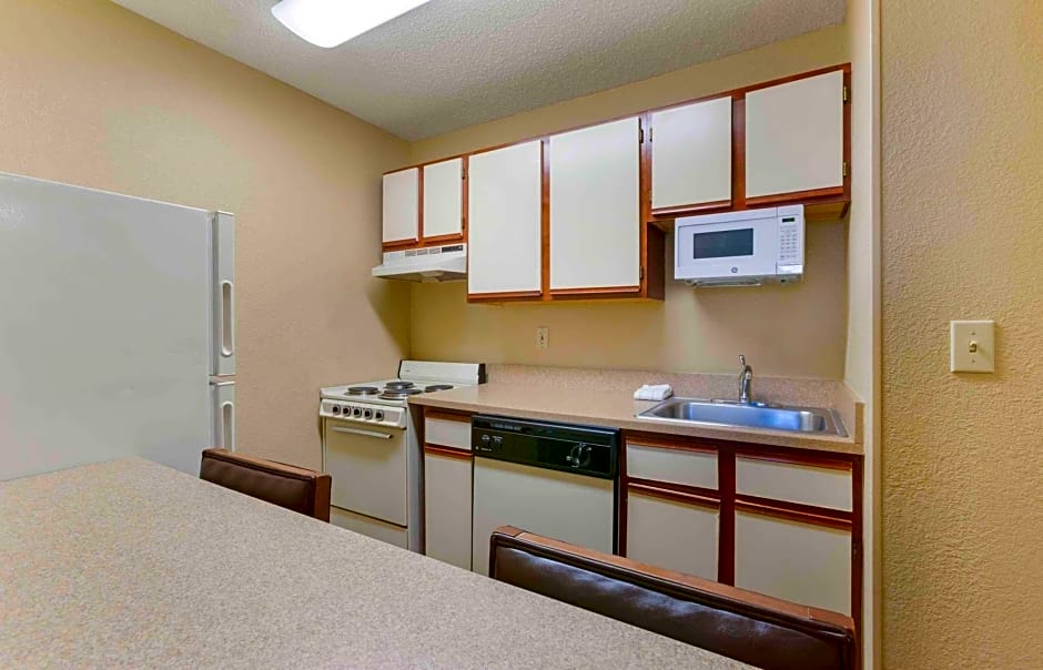 Extended Stay America Suites - Toledo - Maumee