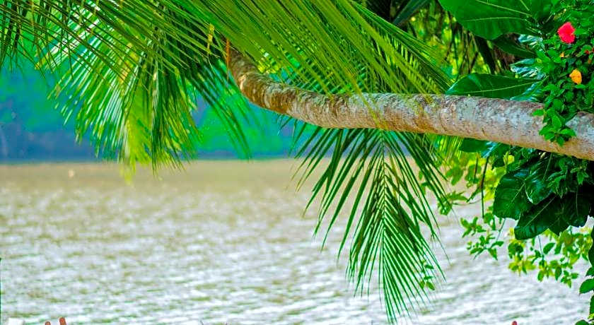 Lagoon Bentota Hotel