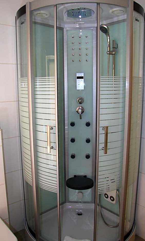 Waldhotel Albachmühle mit Albacher Stuben