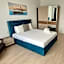 Solid Magic Apart Hotel