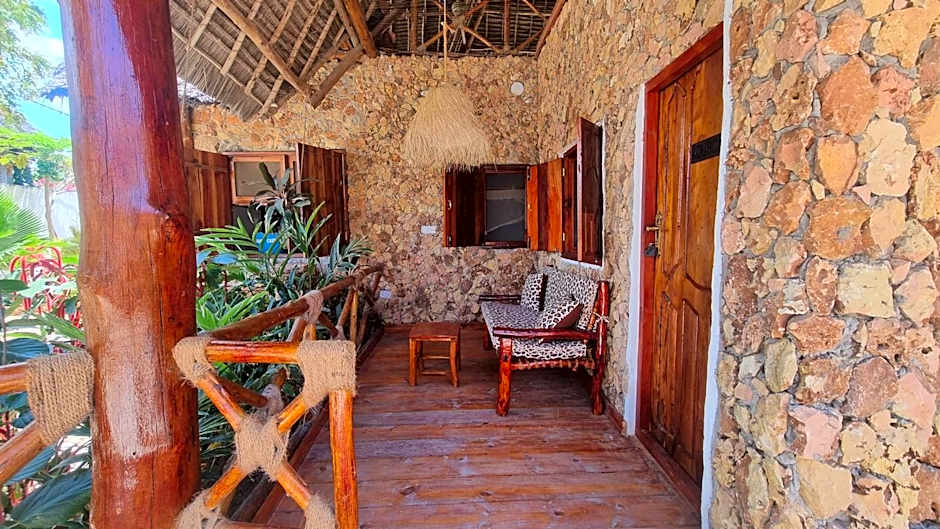 Salama & Mbuyuni Bungalows