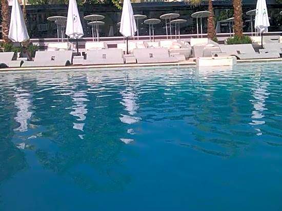Hotel Emir