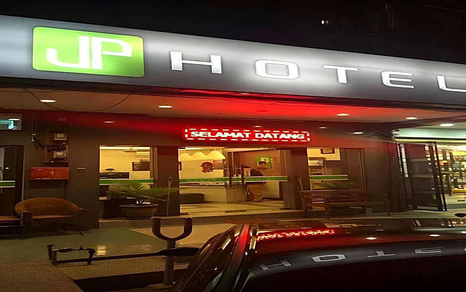 JP Hotel Jalan Stadium