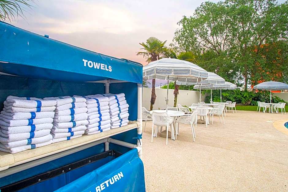 Econo Lodge Inn & Suites Foley-North Gulf Shores