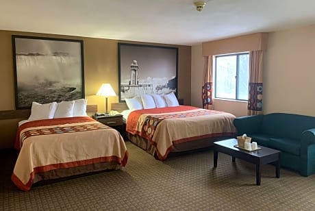 1 King Bed Studio Suite Non-Smoking