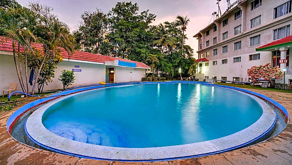 Ramee Guestline Hotel