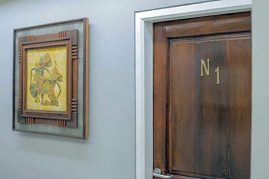 RedDoorz Syariah @ House Of Melati Kepanjen