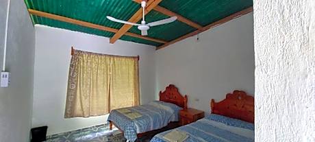 Quadruple Room with Private Bathroom