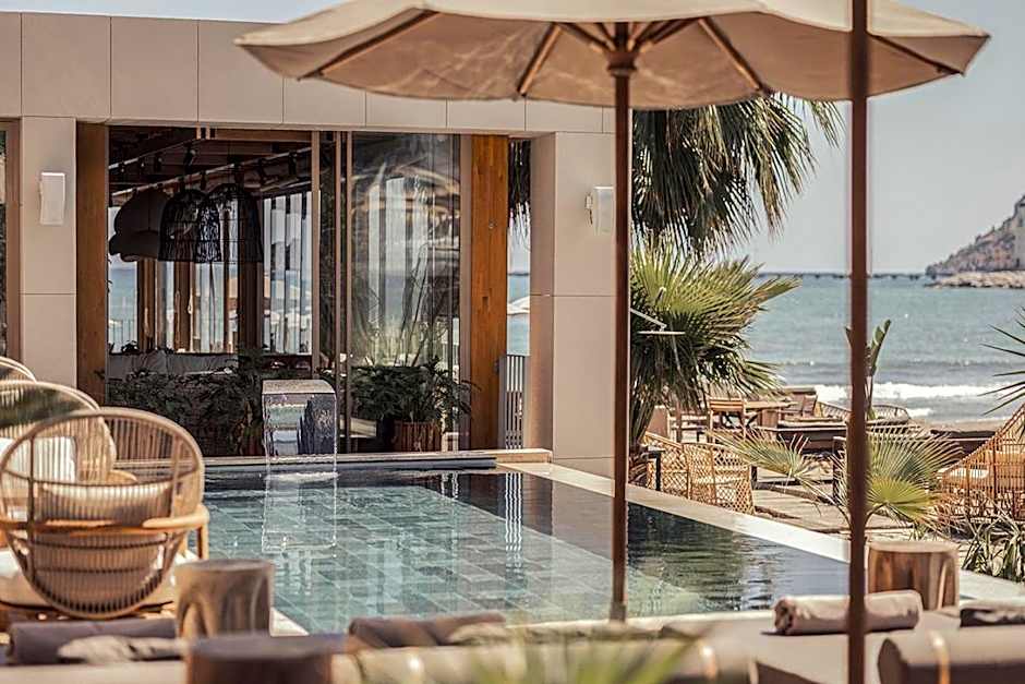 Sun Hotel By En Vie Beach