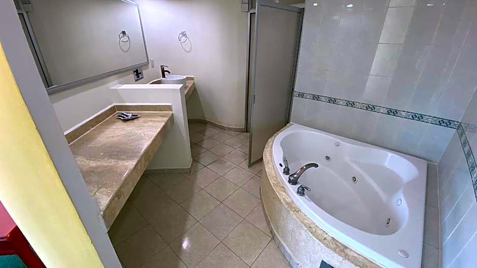 Hotel Enterprise Inn Poliforum