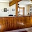 Econo Lodge Eagle Nest