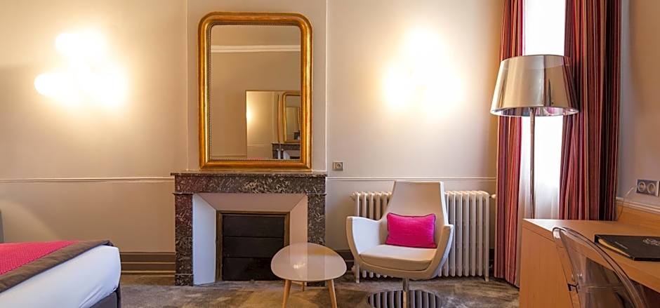 Hostellerie Du Chapeau Rouge