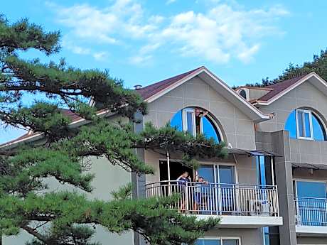 Buan Gureum Hosu Maeul Badagaboineun Jib