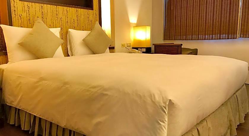 Shin Yuan Celeb Metro Hotel