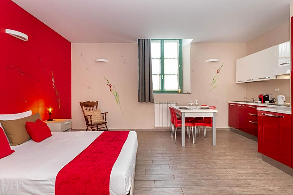 Housing Giulia by Wonderful Italy