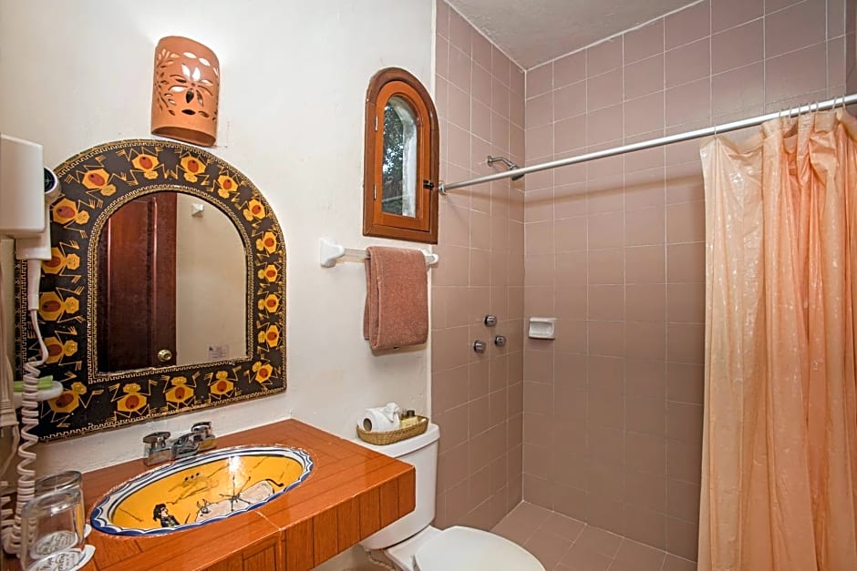 Hacienda San Miguel Hotel & Suites