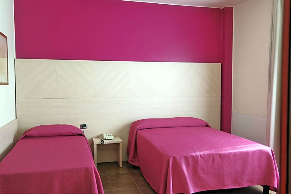 Hotel Paradiso